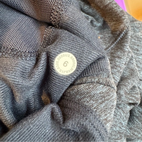 Lululemon Ready To Lulu Crop Jogger LW6BJ1S Size 6- Heathered True Navy Blue - Picture 6 of 7